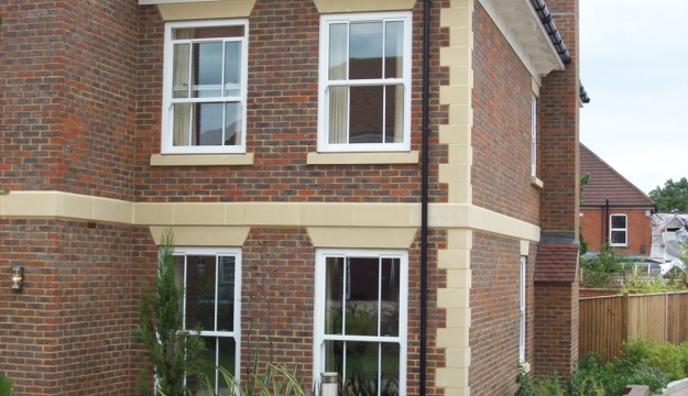 Timber Windows vs uPVC – Which Ones To Choose?