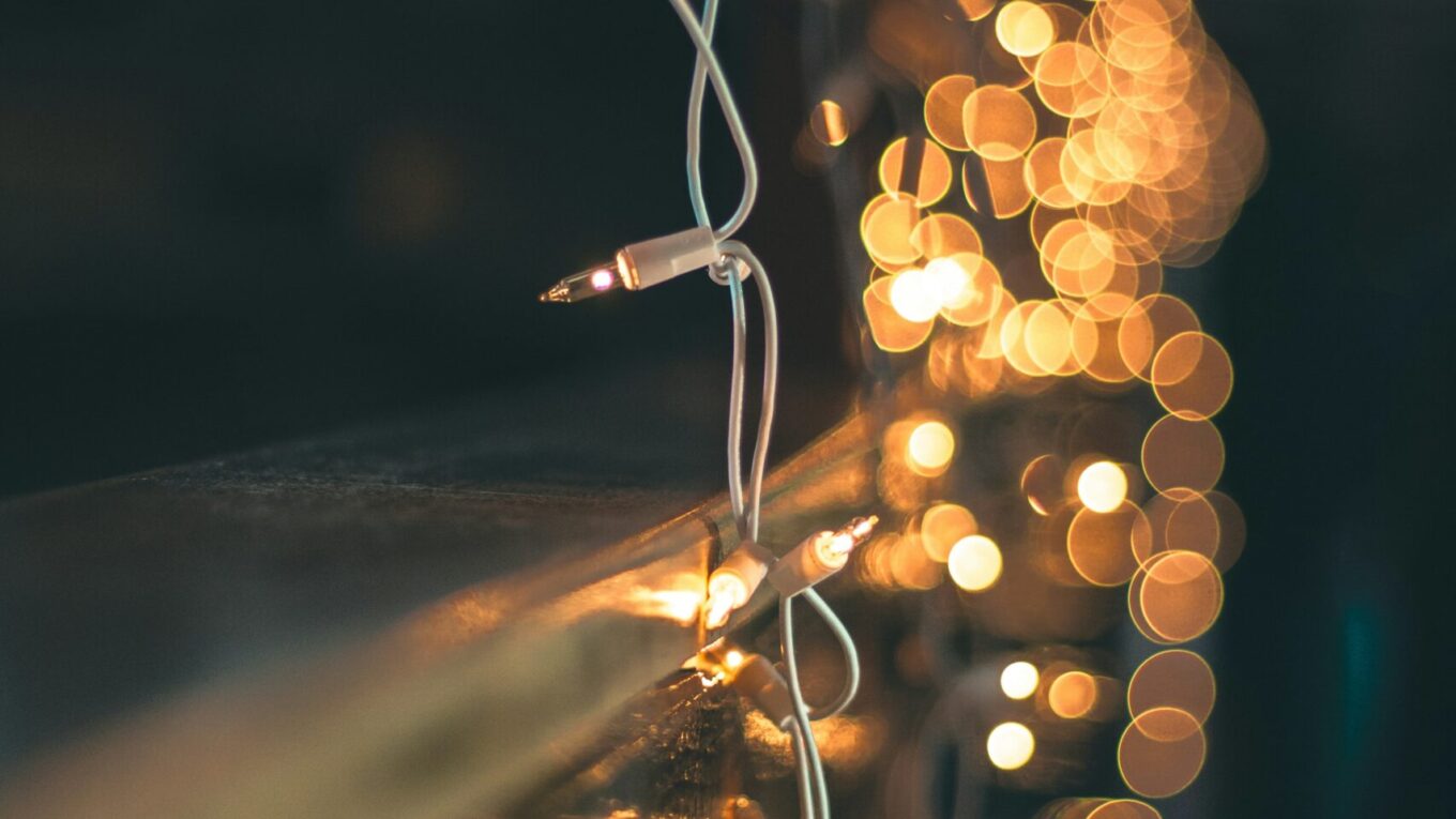 How To Create A Cosy Christmas Atmosphere With Window Treatments